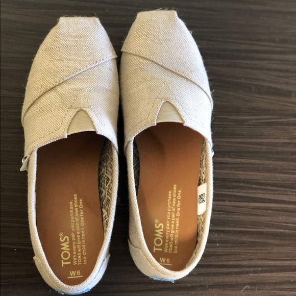 Toms shoes - Picture 3 of 3